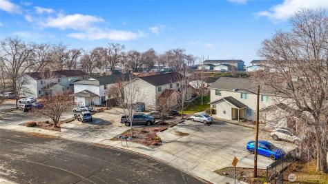 1818 W Crouse Street Moses Lake WA 98837