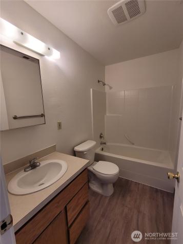 1818 W Crouse Street Moses Lake WA 98837