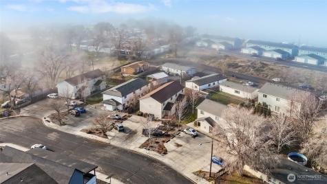 1818 W Crouse Street Moses Lake WA 98837