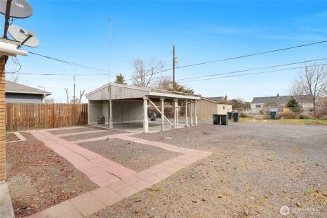 1131 W Ivy Avenue Moses Lake WA 98837