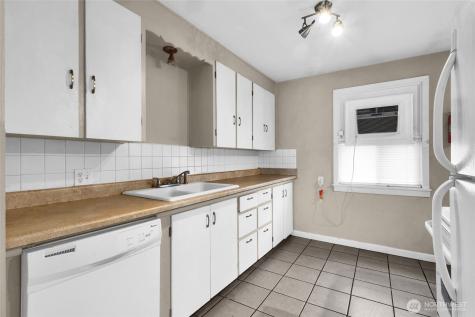 1131 W Ivy Avenue Moses Lake WA 98837