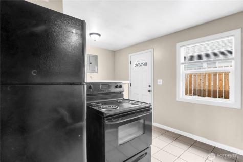 1131 W Ivy Avenue Moses Lake WA 98837