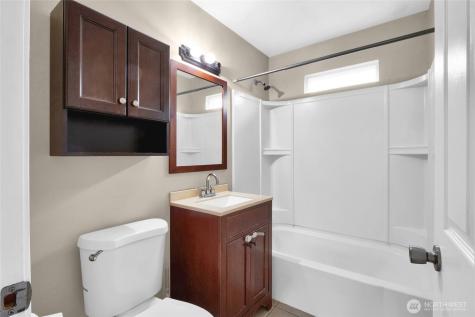 1131 W Ivy Avenue Moses Lake WA 98837