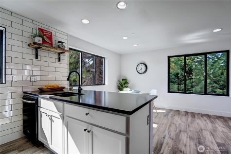 1126 N 90th Street Seattle WA 98103