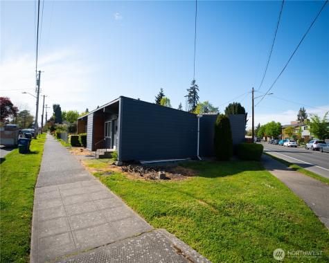 5319 Wilson Avenue S Seattle WA 98118