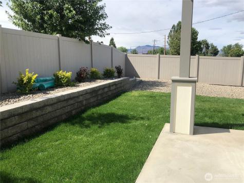 1729 Danny Boy Lane Wenatchee WA 98801