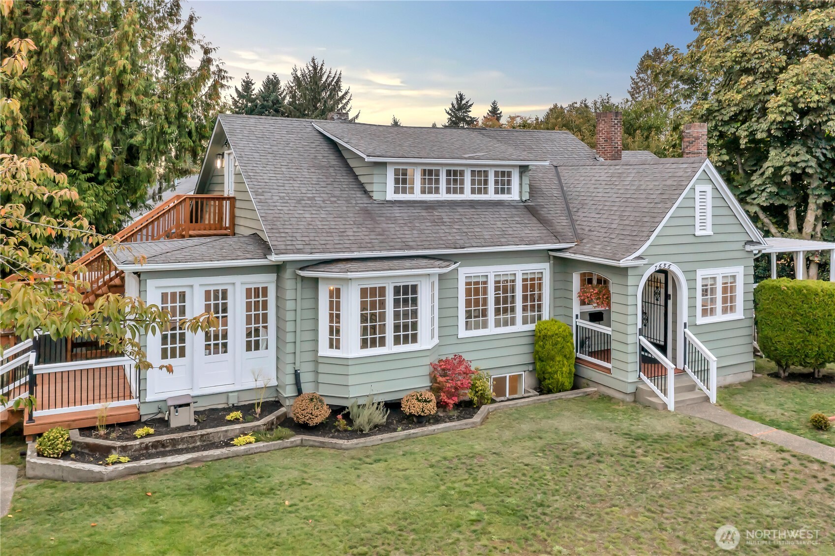 7656 Pacific Avenue Tacoma WA 98408
