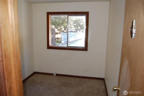 117 E Lake Street Conconully WA 98819