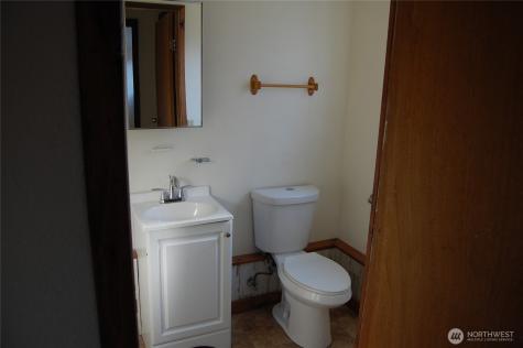 117 E Lake Street Conconully WA 98819