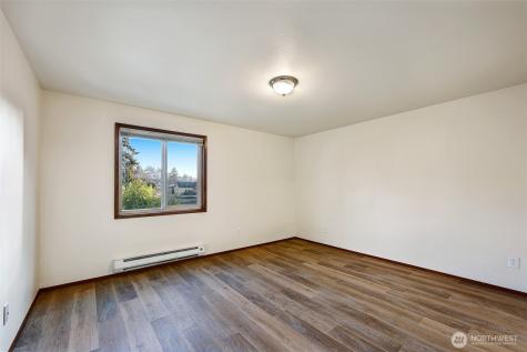 2440 Alki Avenue SW Seattle WA 98116