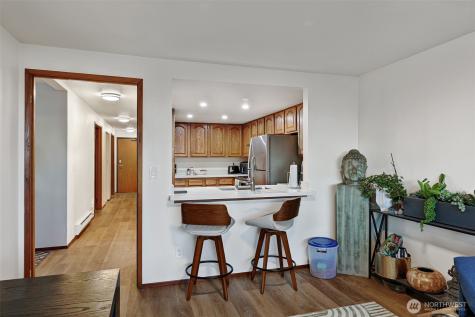 2440 Alki Avenue SW Seattle WA 98116