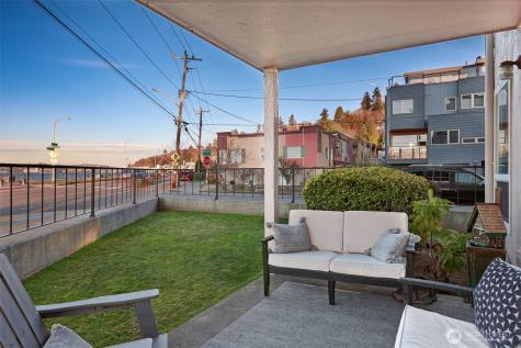 2440 Alki Avenue SW Seattle WA 98116