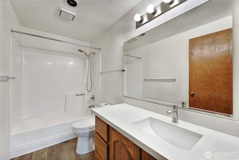 2440 Alki Avenue SW Seattle WA 98116