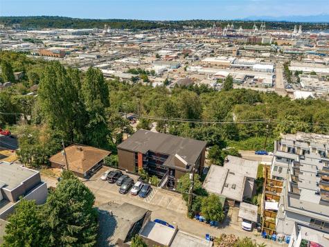 2414 13th Avenue S Seattle WA 98144