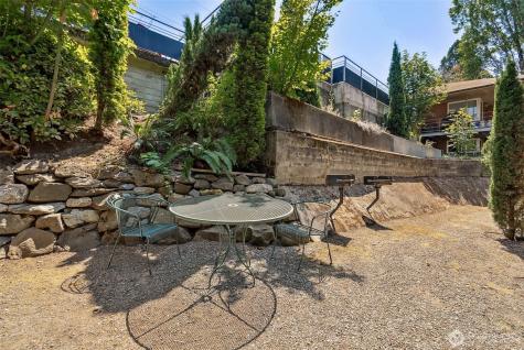 2414 13th Avenue S Seattle WA 98144