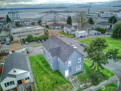 1018 Wall Street SE Everett WA 98201