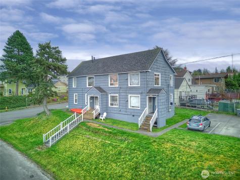 1018 Wall Street SE Everett WA 98201