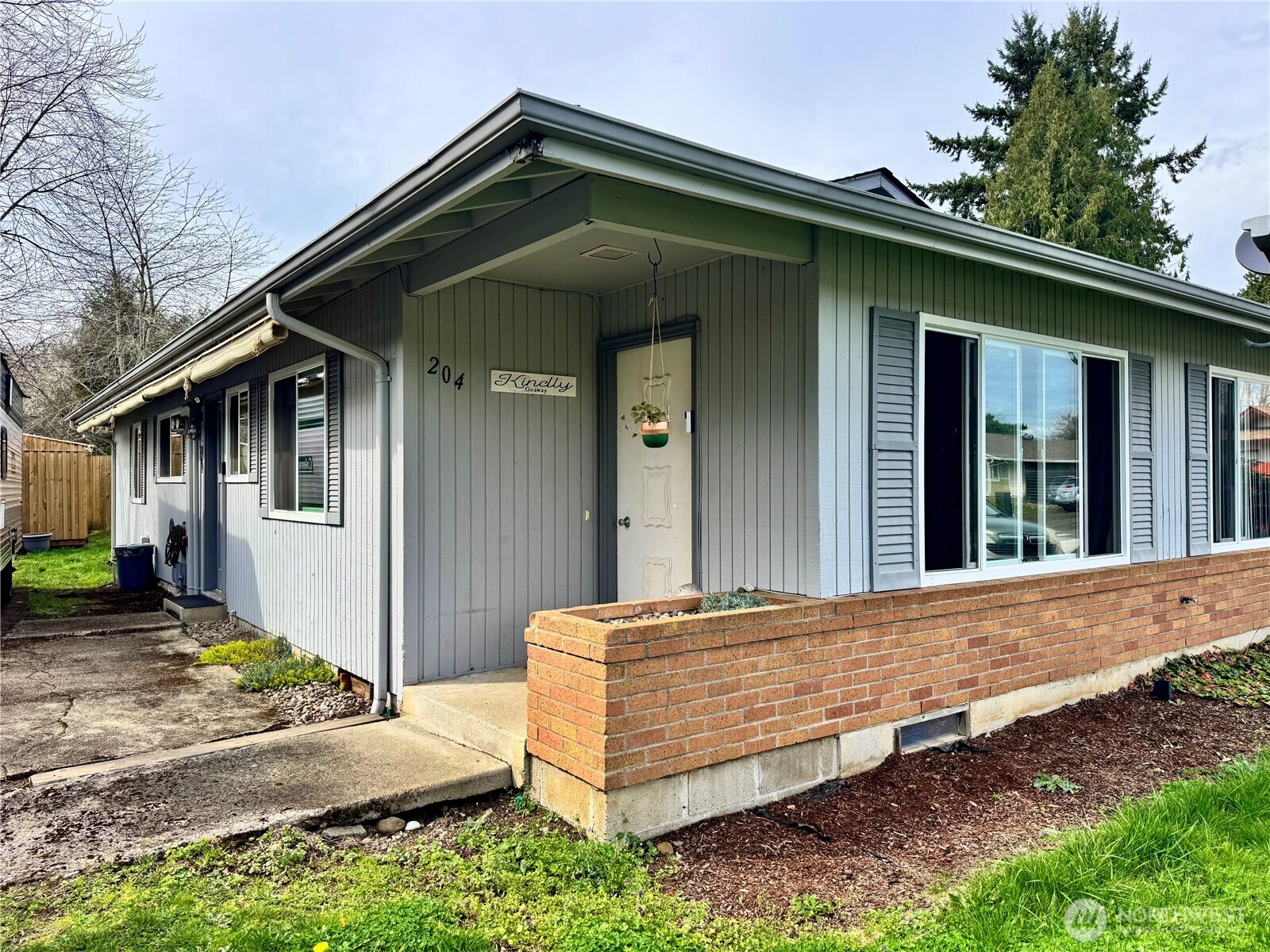 202 SE 157th Avenue Vancouver WA 98684