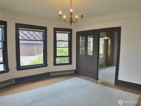 910 NW 52nd Street Seattle WA 98107