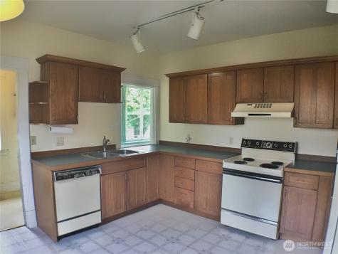 910 NW 52nd Street Seattle WA 98107