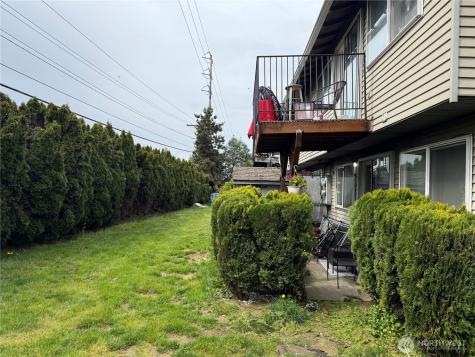 3020 S 216th Street Seatac WA 98198