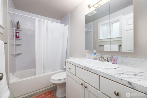 401 Stanford Drive Mount Vernon WA 98273