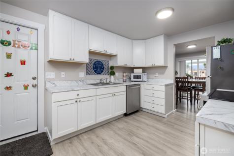 401 Stanford Drive Mount Vernon WA 98273