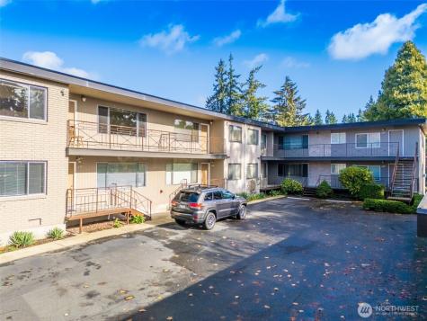 14520 Phinney Avenue N Shoreline WA 98133