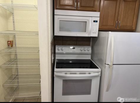 811 E Fairhaven Avenue Burlington WA 98233