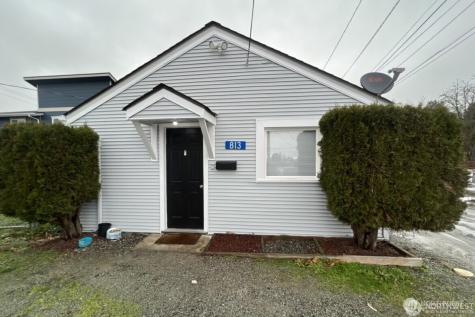 811 E Fairhaven Avenue Burlington WA 98233