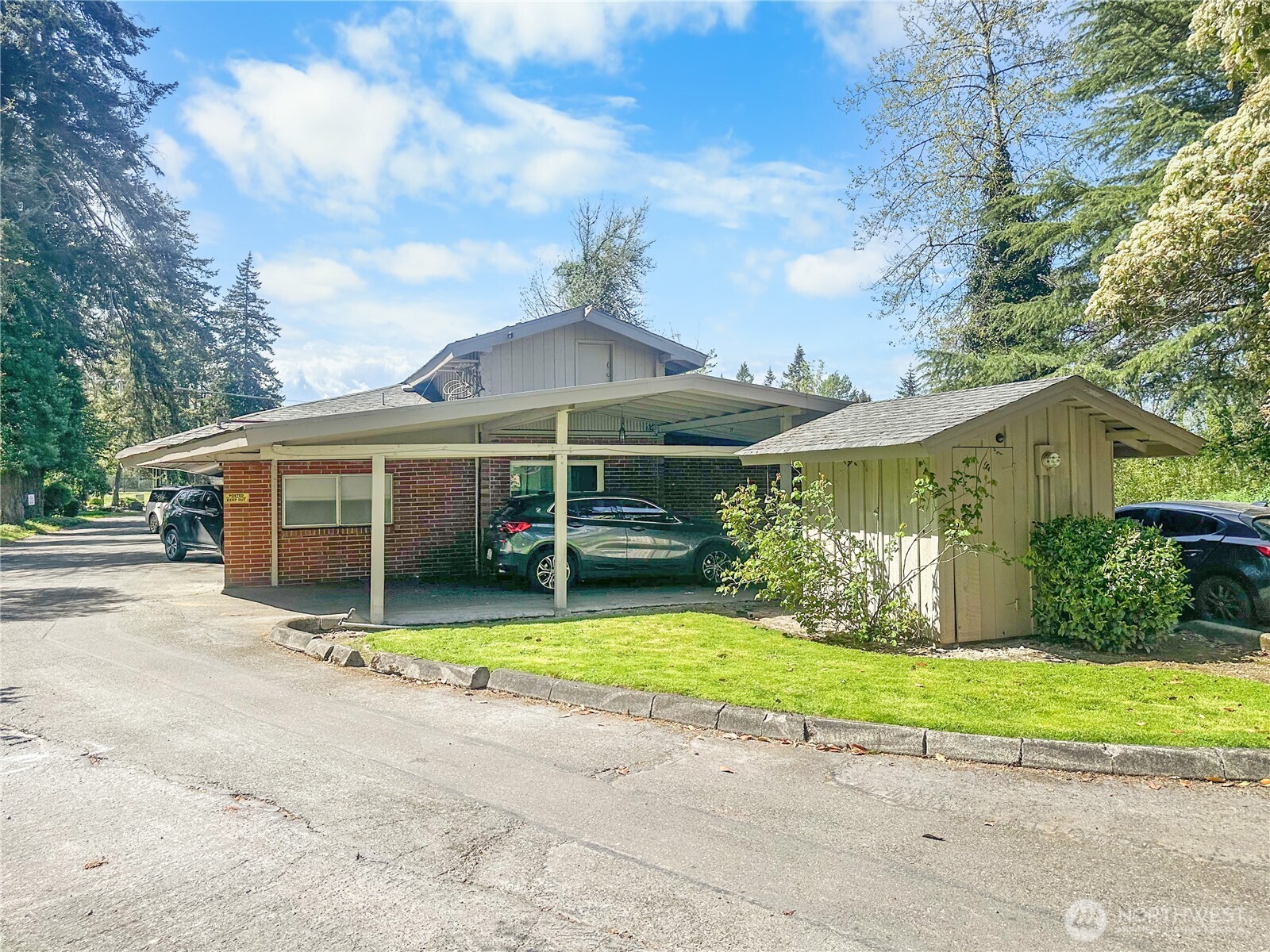 12413 Bridgeport Way SW Lakewood WA 98499