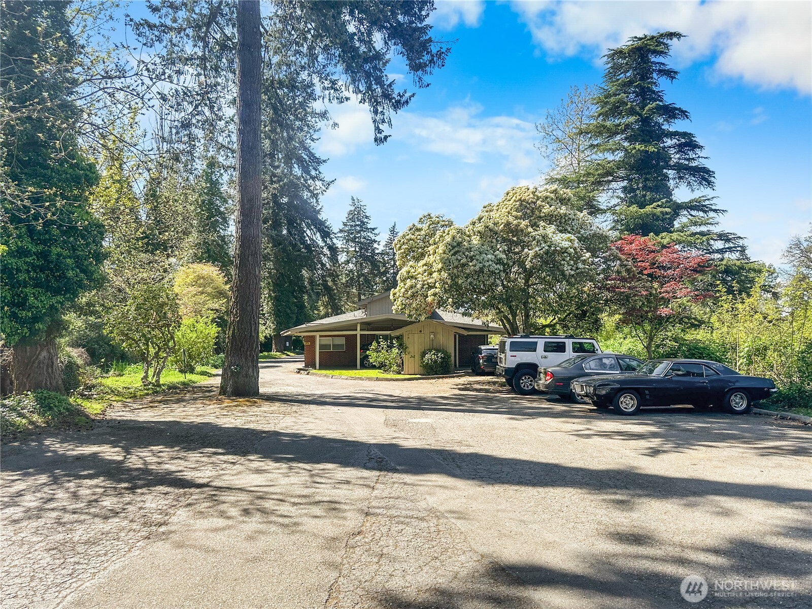 12413 Bridgeport Way SW Lakewood WA 98499