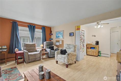 1420 9th Avenue Longview WA 98632