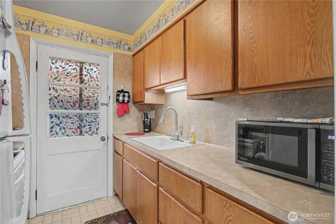 1420 9th Avenue Longview WA 98632