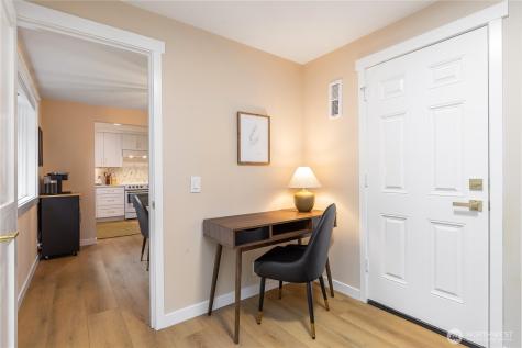 293 146th Place NE Bellevue WA 98007