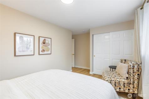 293 146th Place NE Bellevue WA 98007