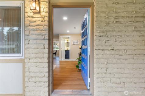 293 146th Place NE Bellevue WA 98007
