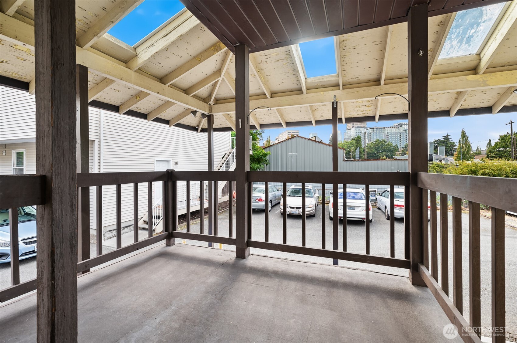 913 13th Avenue Seattle WA 98122