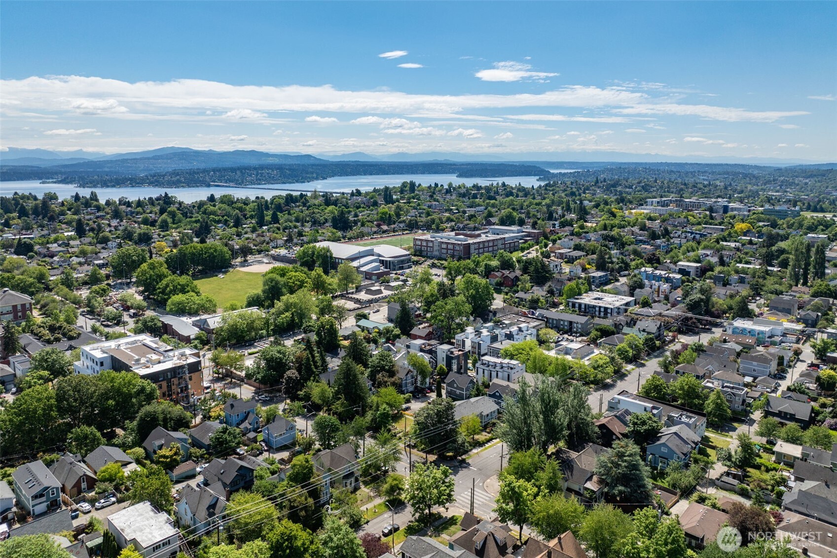 601 21st Avenue Seattle WA 98122