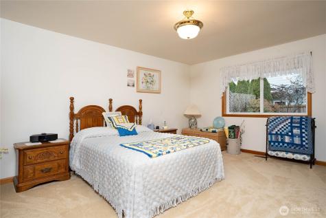 5005 109th Street NE Marysville WA 98271