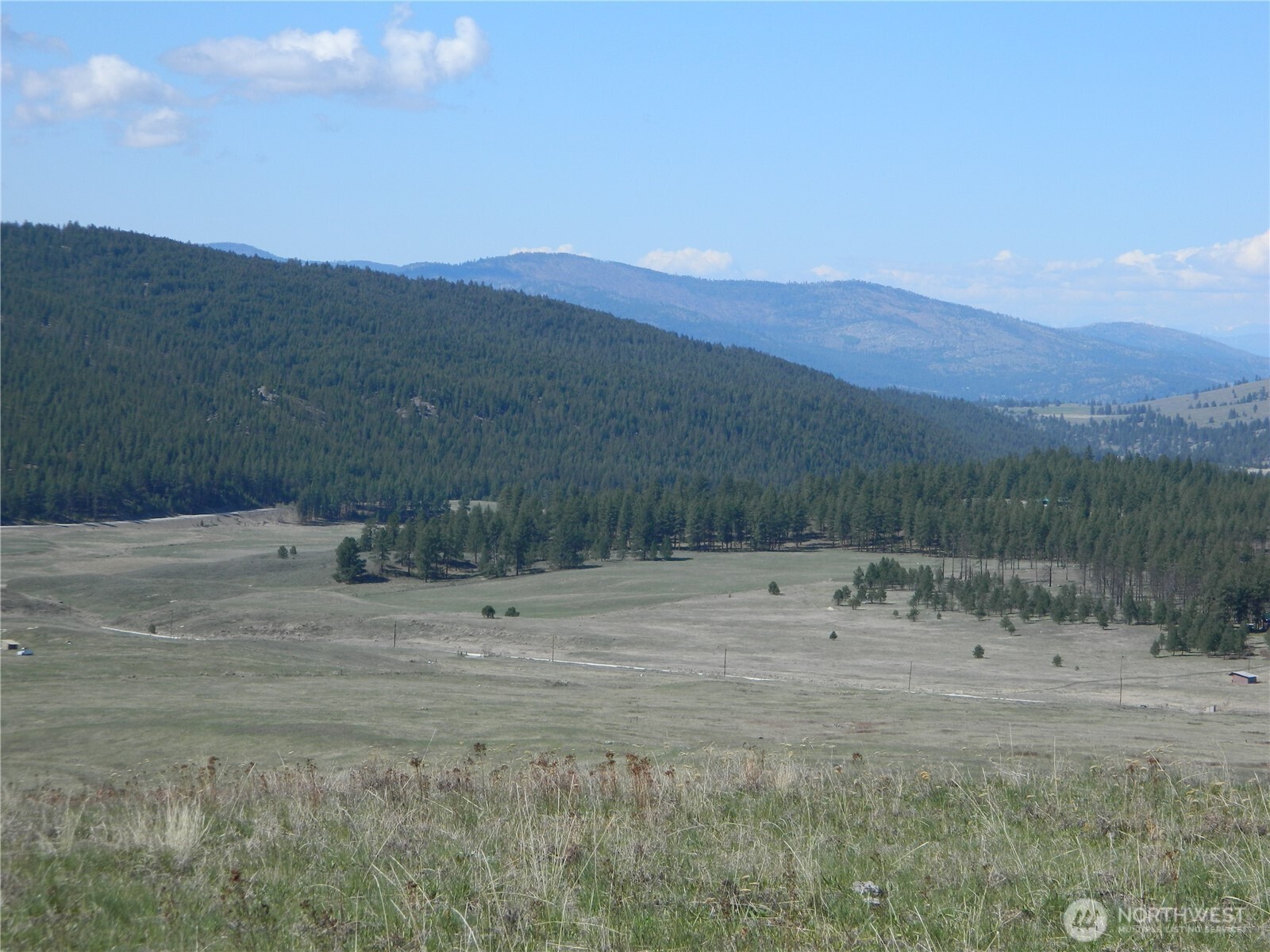 100 Summer Road Tonasket WA 98855
