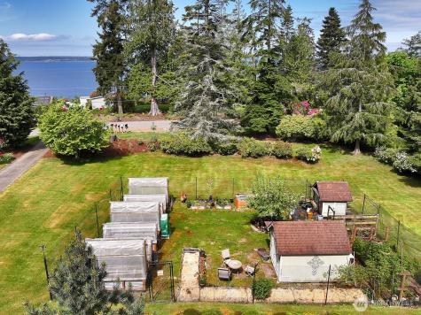 3459 Marine View Drive Greenbank WA 98253