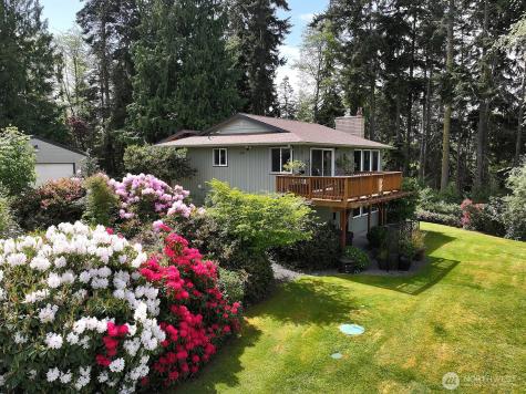 3459 Marine View Drive Greenbank WA 98253