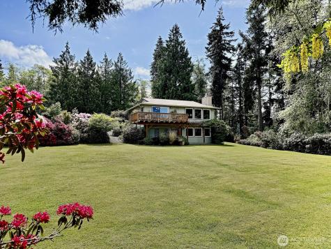 3459 Marine View Drive Greenbank WA 98253