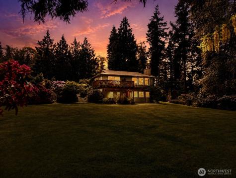 3459 Marine View Drive Greenbank WA 98253
