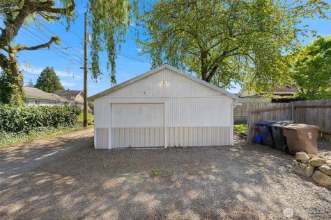2113 S Wilkeson Street Tacoma WA 98405