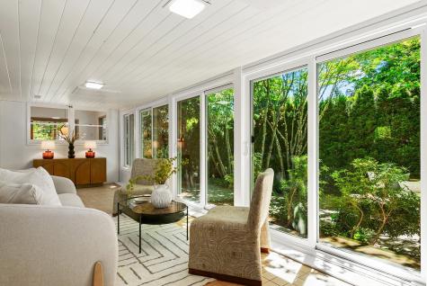 3651 Perkins Lane W Seattle WA 98199