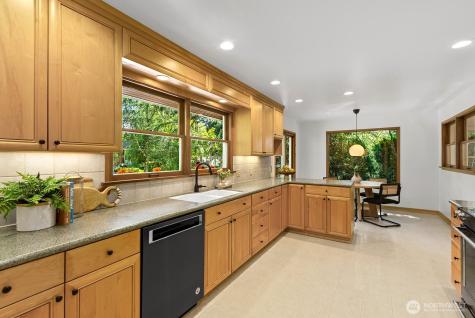3651 Perkins Lane W Seattle WA 98199