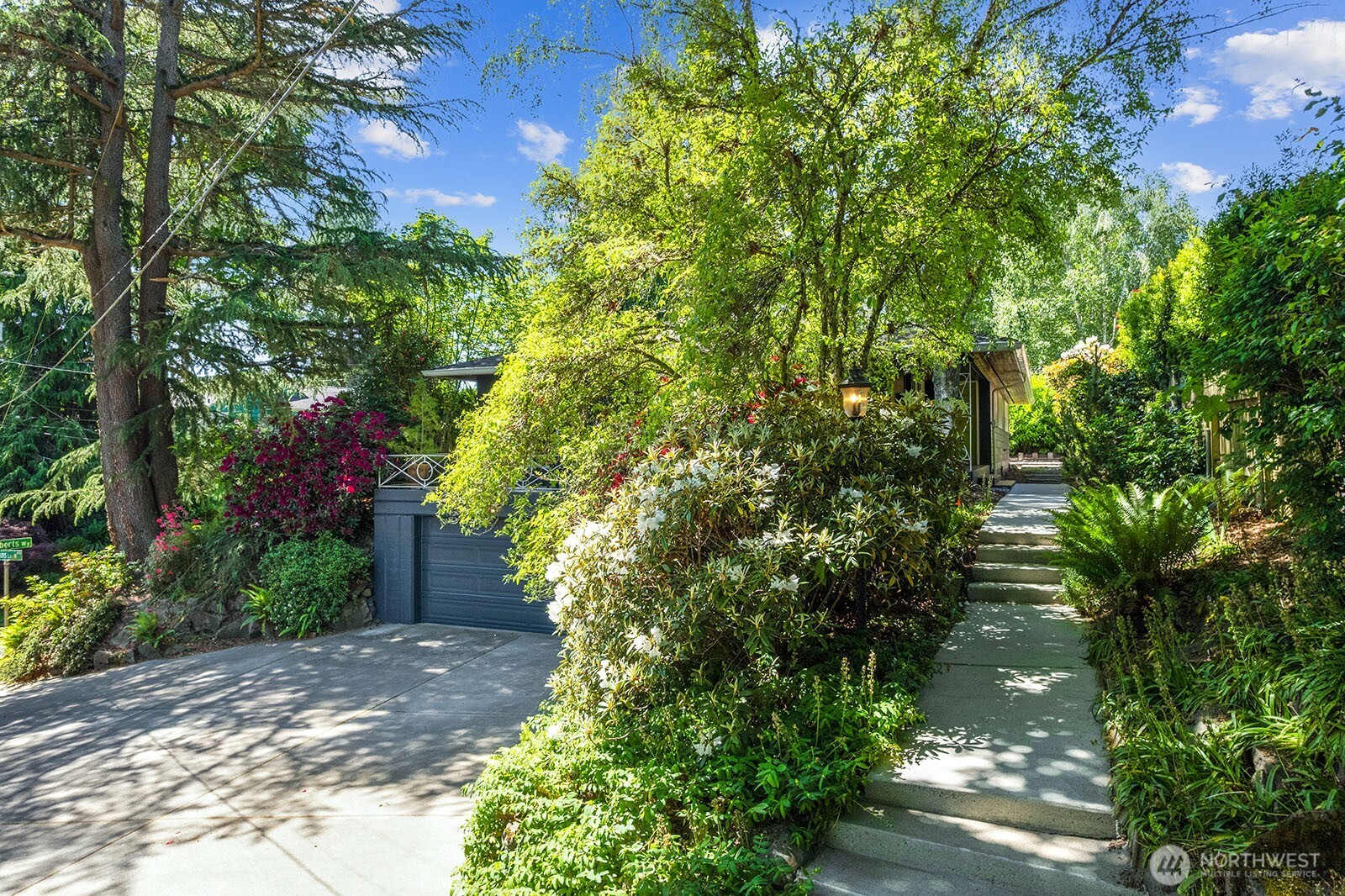 3651 Perkins Lane W Seattle WA 98199