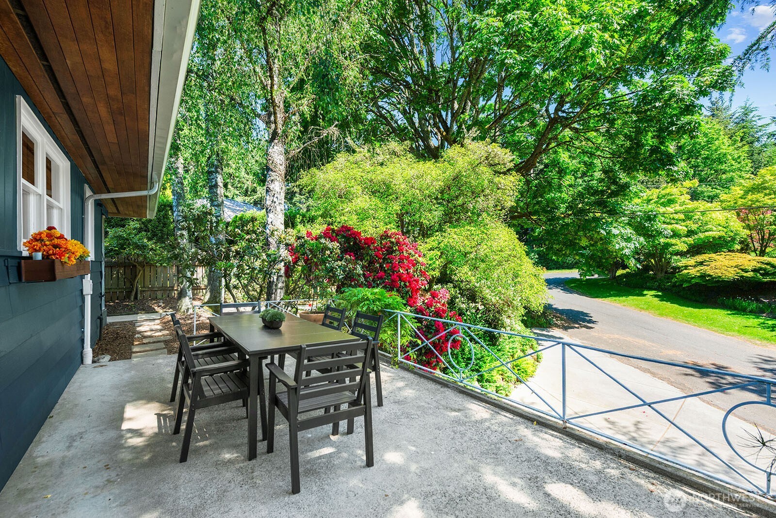 3651 Perkins Lane W Seattle WA 98199